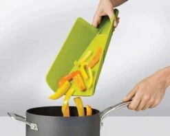 Joseph Joseph Chop2Pot Plus Large - Green 7 Joseph Joseph Chop2Pot Plus Large - Green -Haven Home Shop 27401 19189