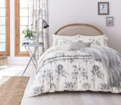 Sanderson Option Etchings & Roses Silver Duvet Set
